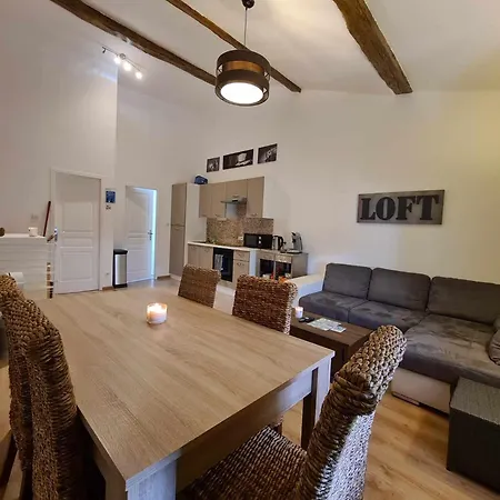 Pensionat Maison Le Trefle Chef-Boutonne