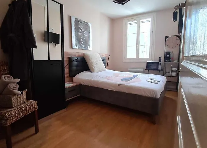 Pensión Maison Le Trefle